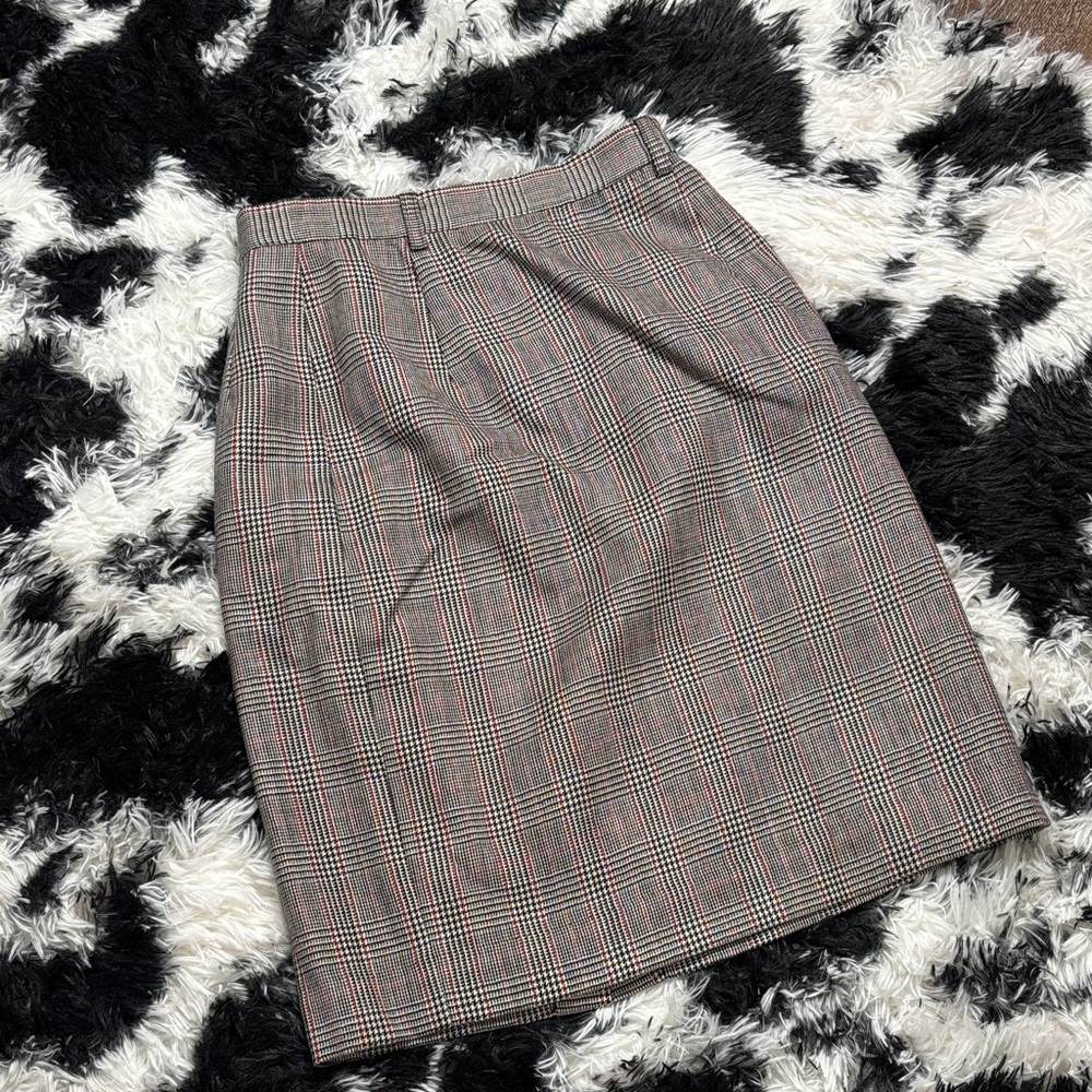 Vintage Rafaella Plaid Wool Pencil Skirt in Black, Gray, and Red